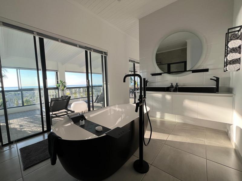 3 Bedroom Property for Sale in Laaiplek Western Cape